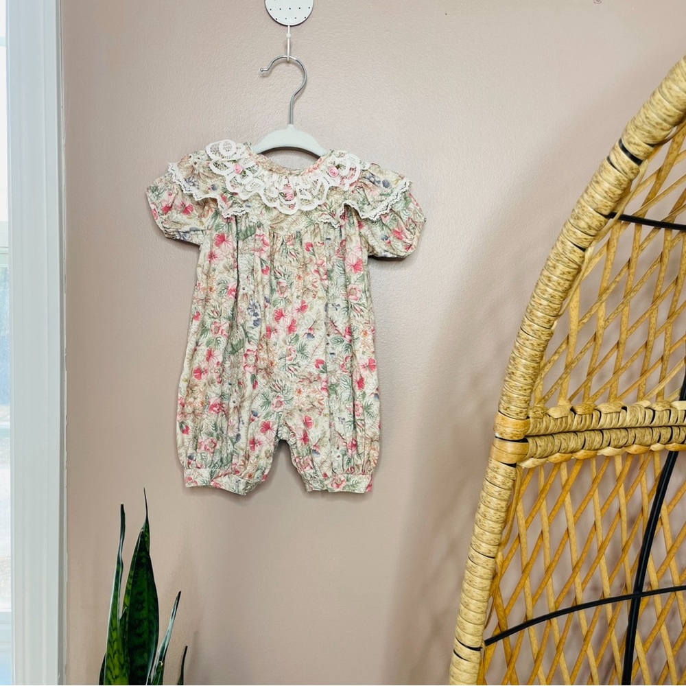 Thomas vintage floral and lace one piece